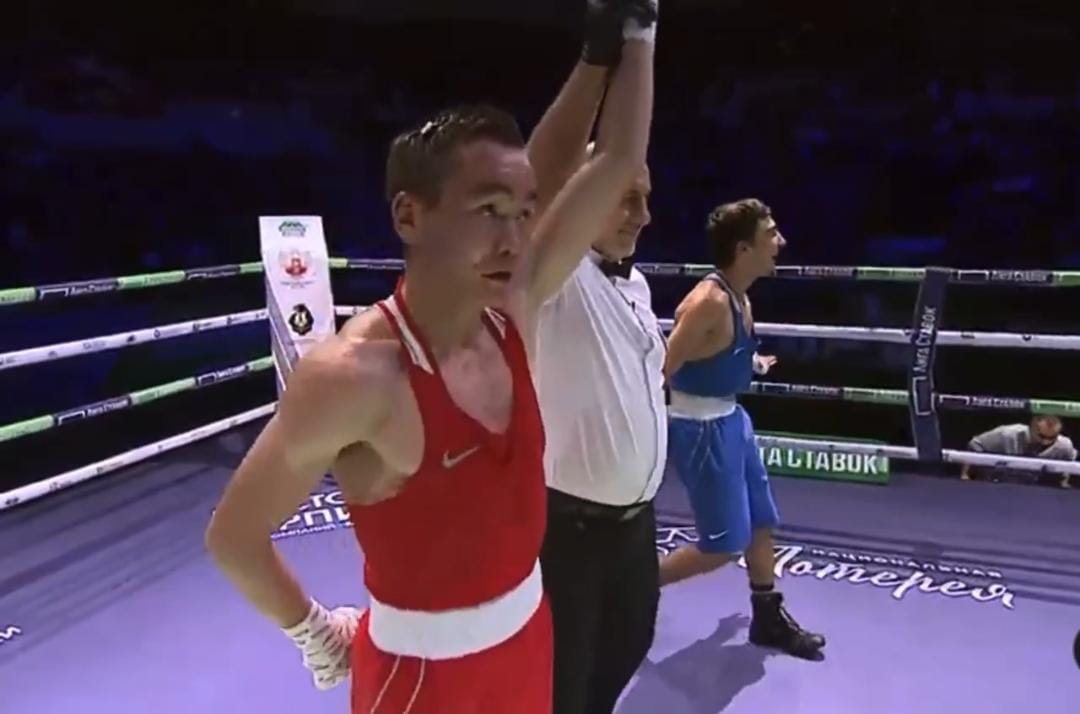 Боксер Василий Егоров победил в первом бою в Хабаровске на чемпионате России