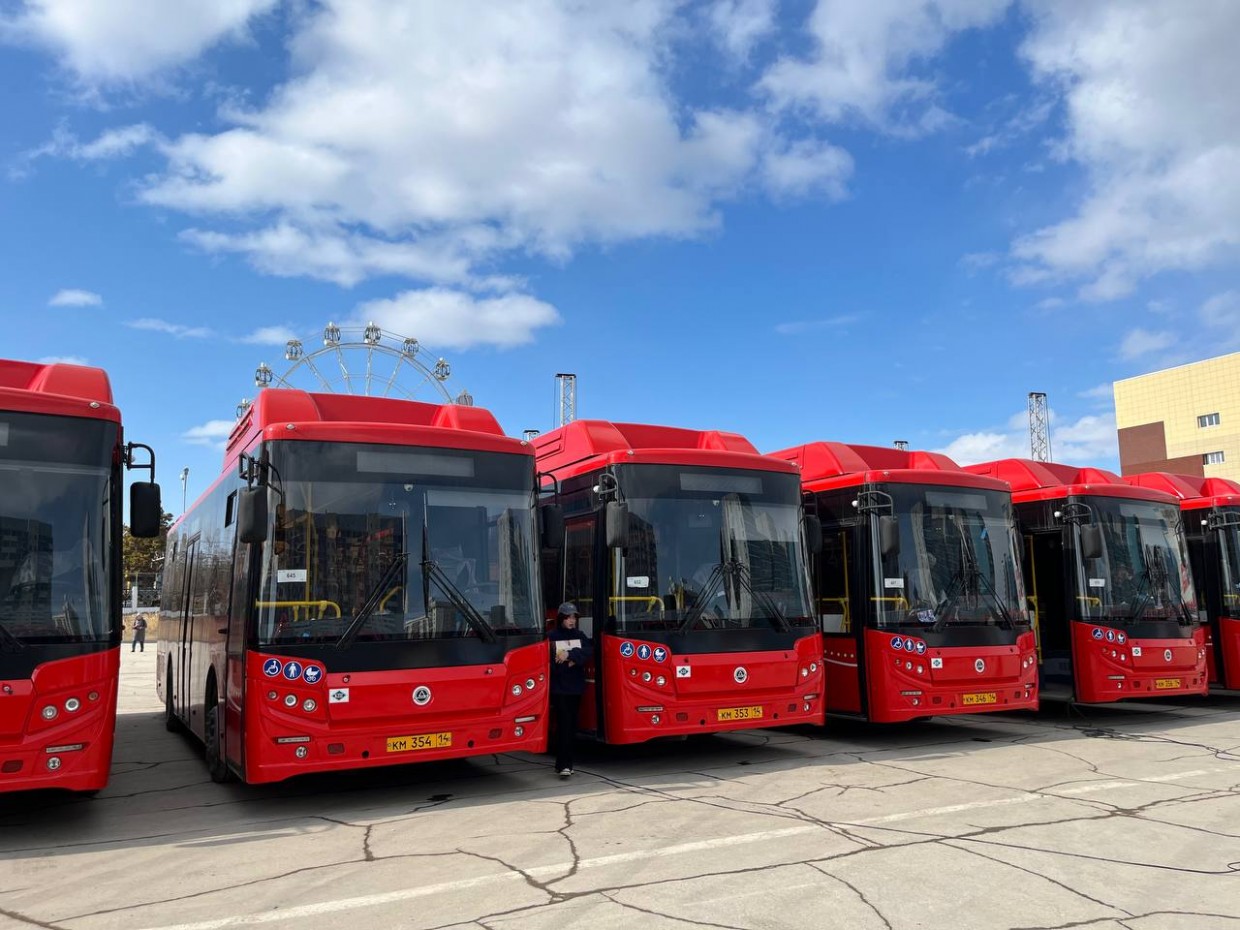 Экономия от закупленных для Якутска ста автобусов на метане составила 138 млн рублей