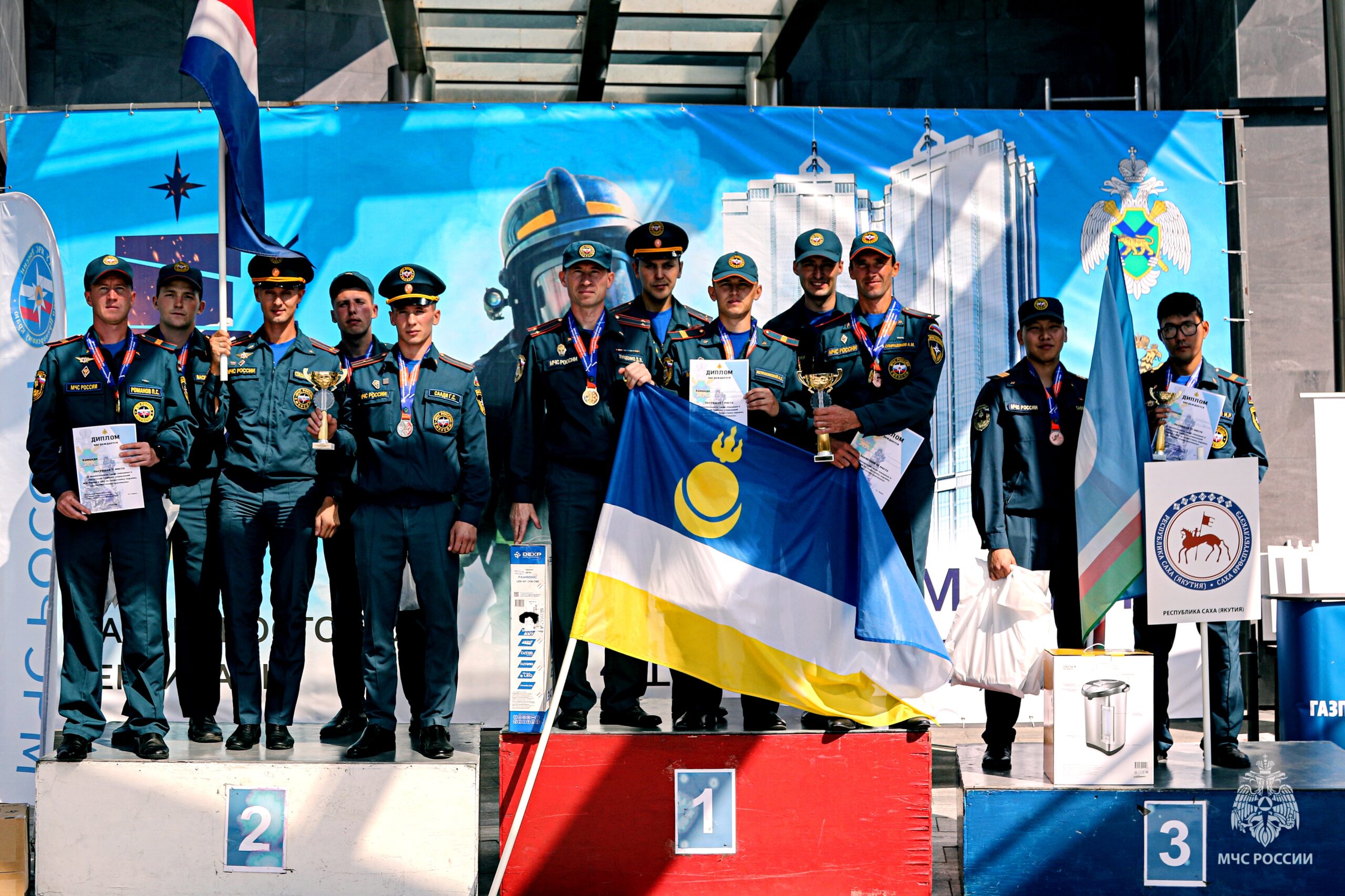 Огнеборцы Якутии завоевали бронзу на Дальневосточных соревнованиях