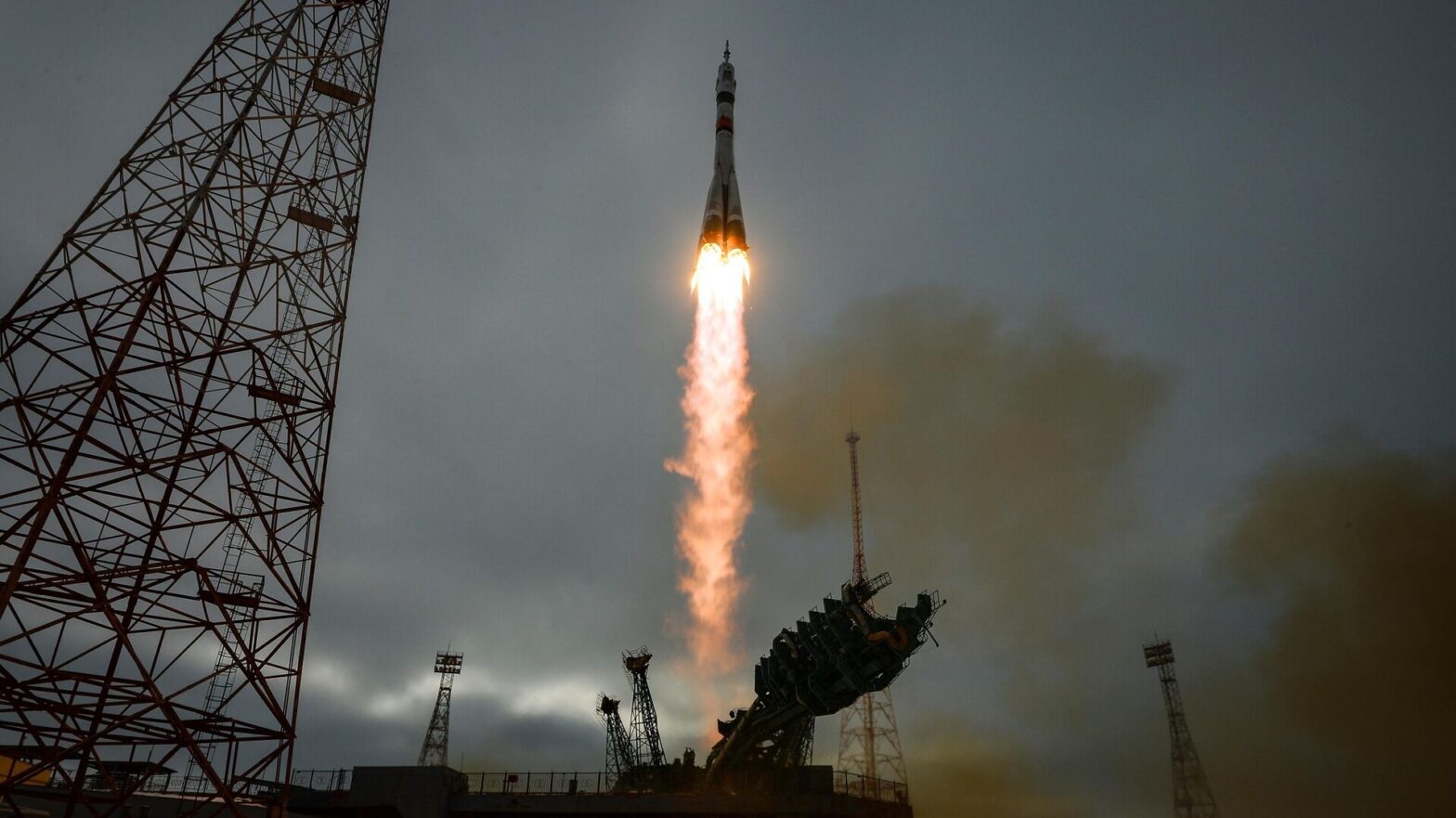 Россия планирует направить на космическую программу свыше 800 млрд рублей в 2024-2026 годах