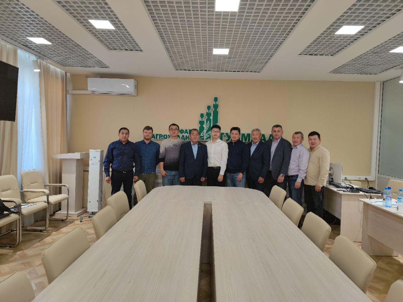 Агрохолдинг «Туймаада» будет сотрудничать с компанией из Китая по строительству здания для свинокомплекса