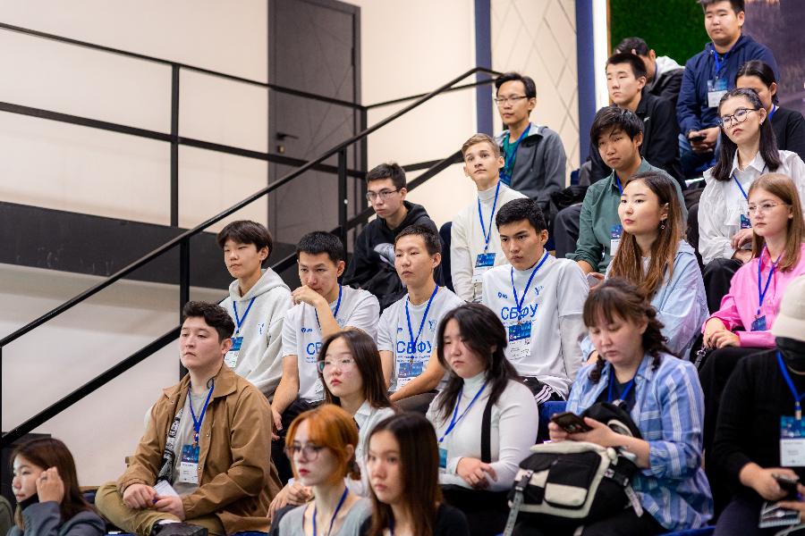 Молодежная технологическая конференция «Biomed Polygon» стартовала в СВФУ