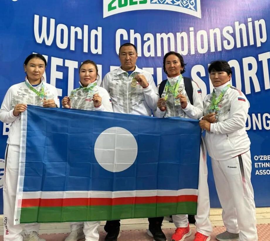 Якутские гиревики стали победителями и призерами чемпионата мира в Узбекистане