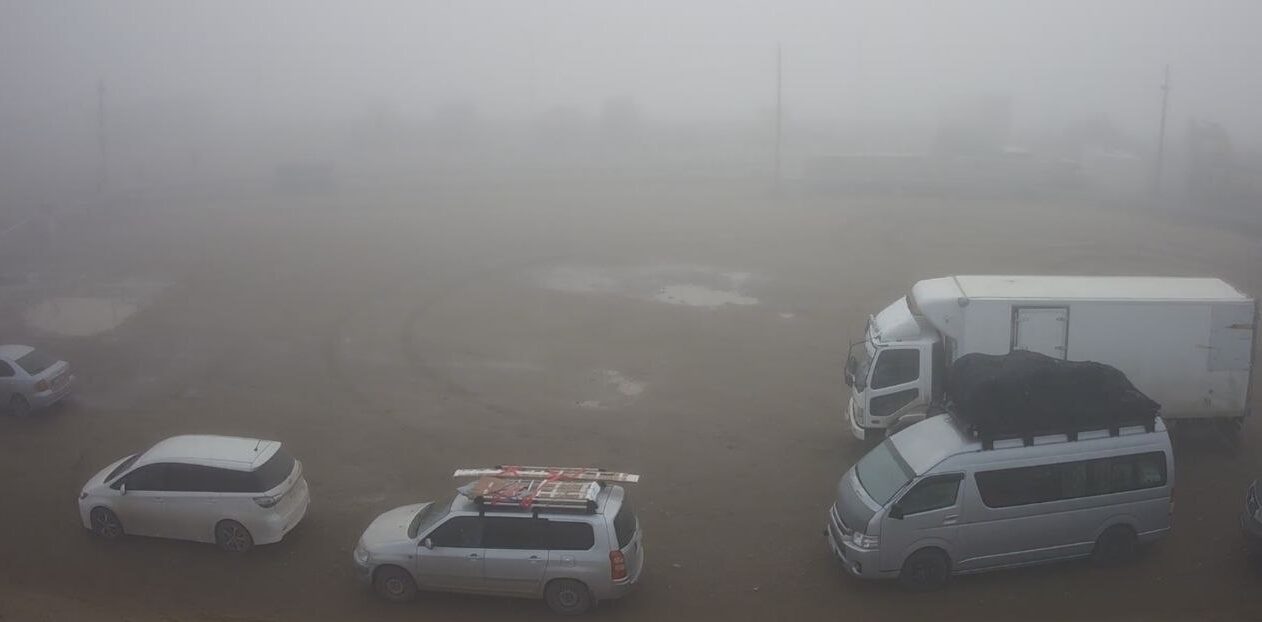 Движение паромов вновь приостановили в Якутске из-за тумана