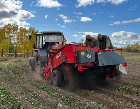 Аграрии Якутии собрали более десяти тысяч тонн зерна