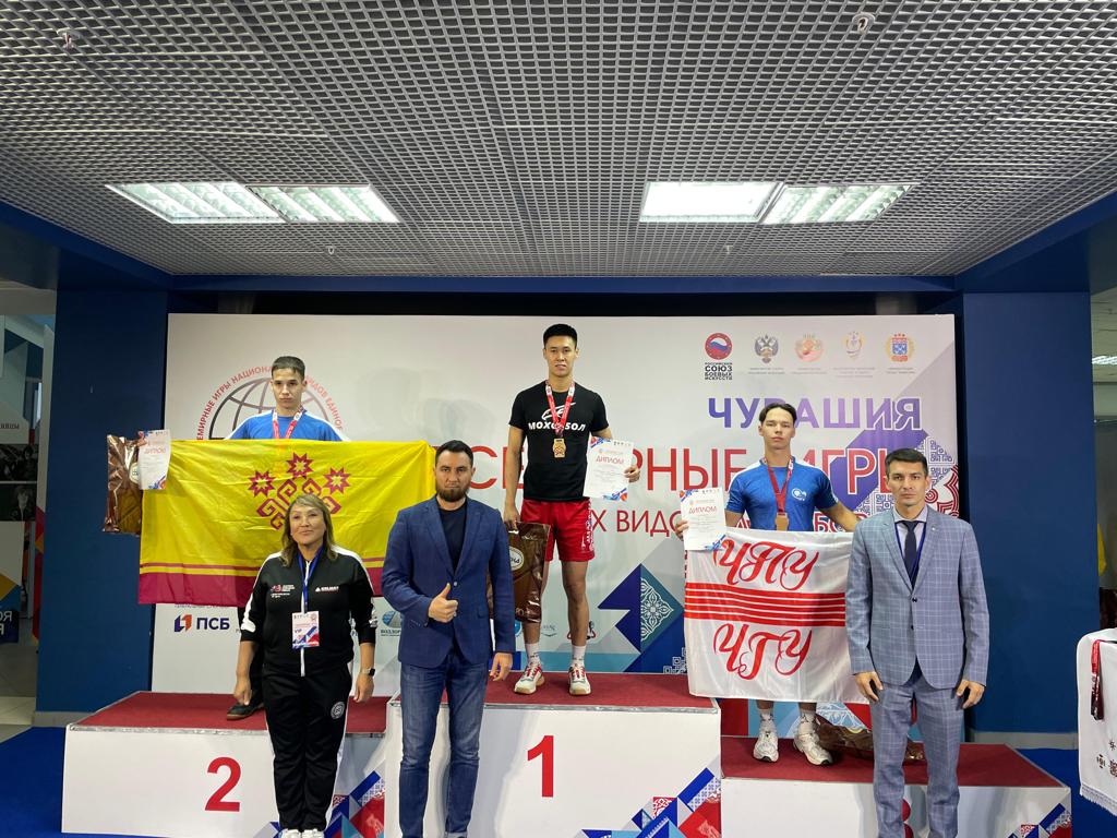 Якутский мас-рестлер стал победителем Всемирных студенческих игр в Чувашии