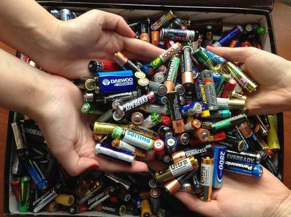 Более 10 кг отработанных батареек собрали в Якутии