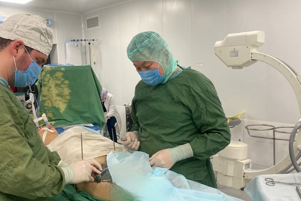 Бригада якутских врачей выехала в военные госпитали ДФО