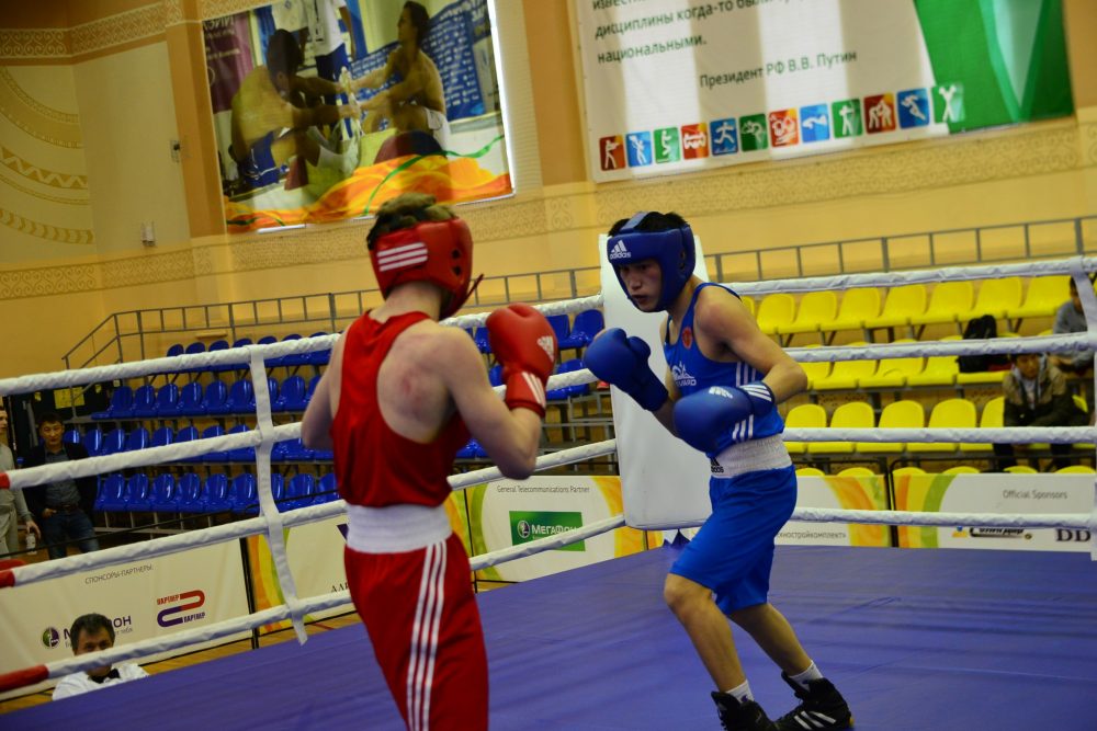 Турнир по боксу среди юношей имени Артура Пахомова проведут в Якутии