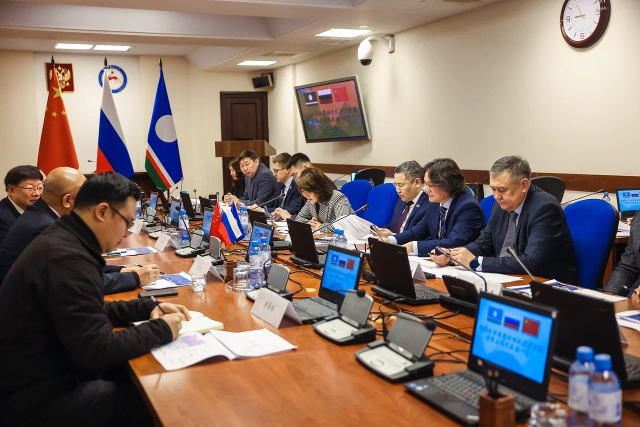 Власти Якутии обсудили перспективы сотрудничества с корпорацией из Китая