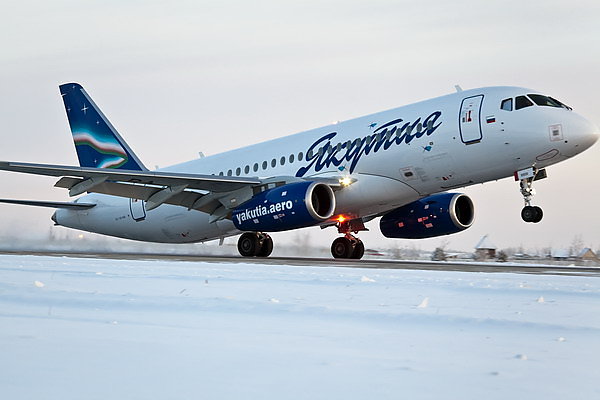 АК «Якутия» изменила расписание рейсов из-за технических работ на самолете SSJ-100