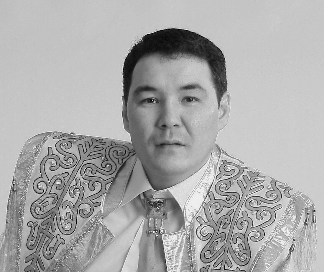 Ушел из жизни якутский певец Василий Еремеев