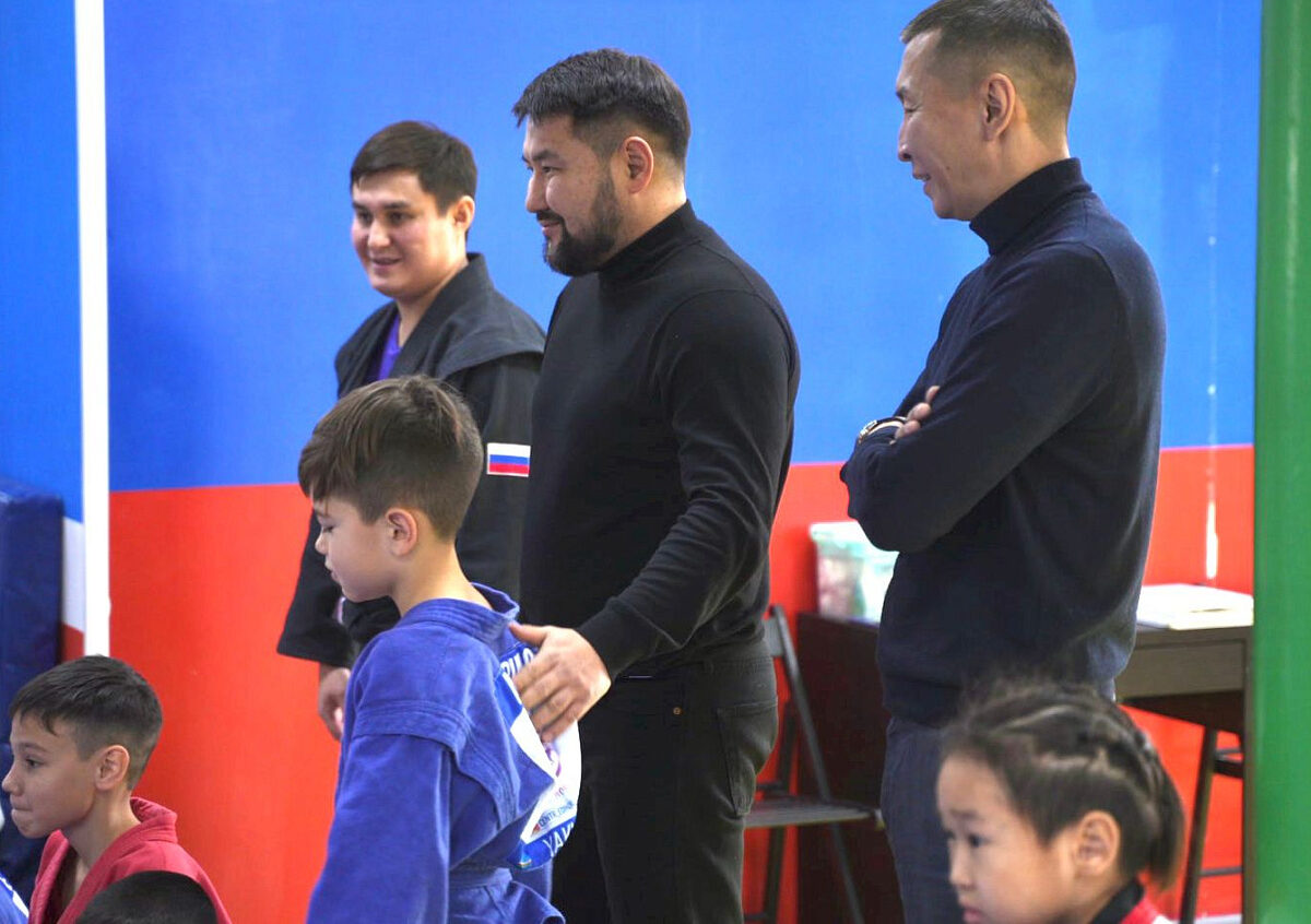Евгений Григорьев встретился с детьми участников СВО в центре единоборств