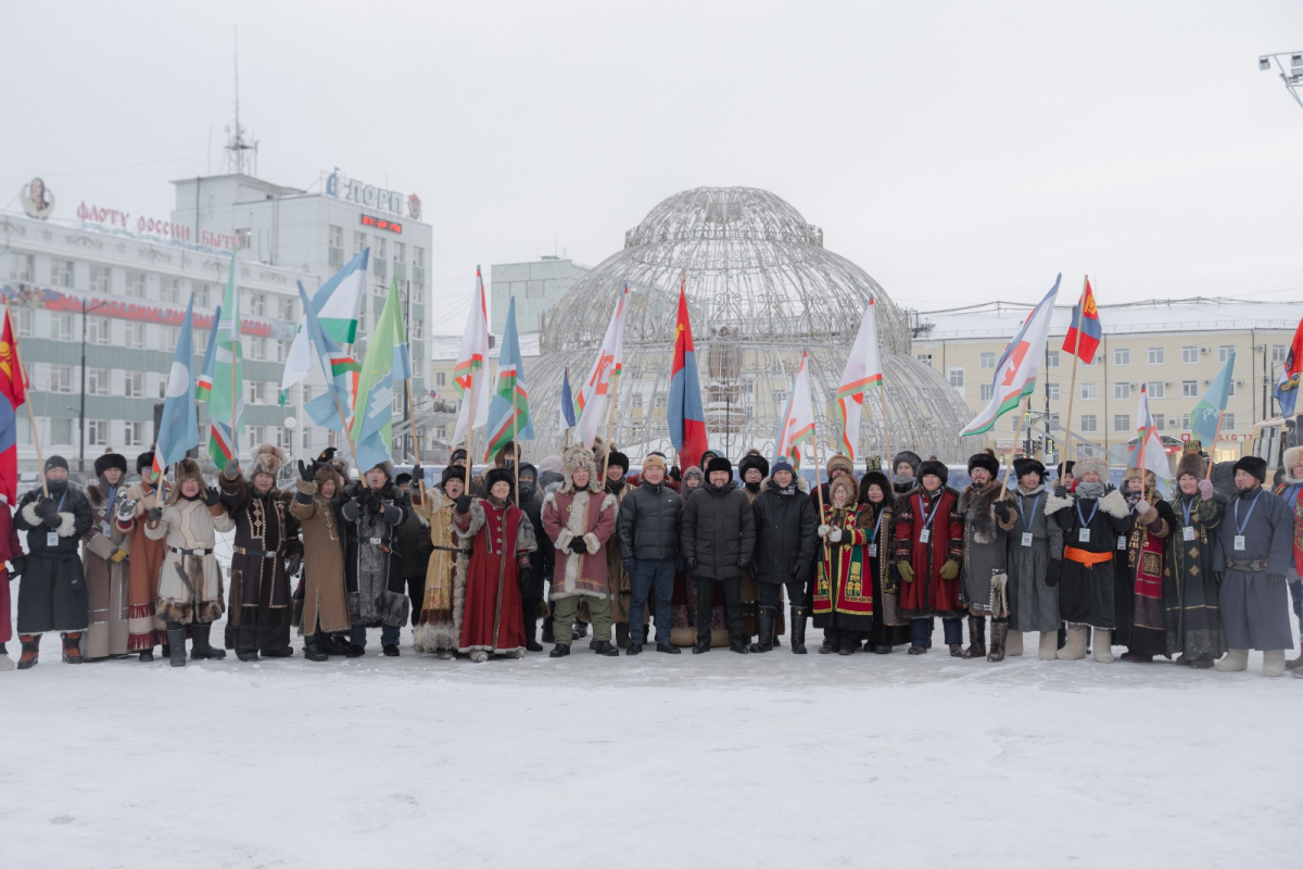 Международный конкурс ледовых и снежных скульптур стартовал в Якутске