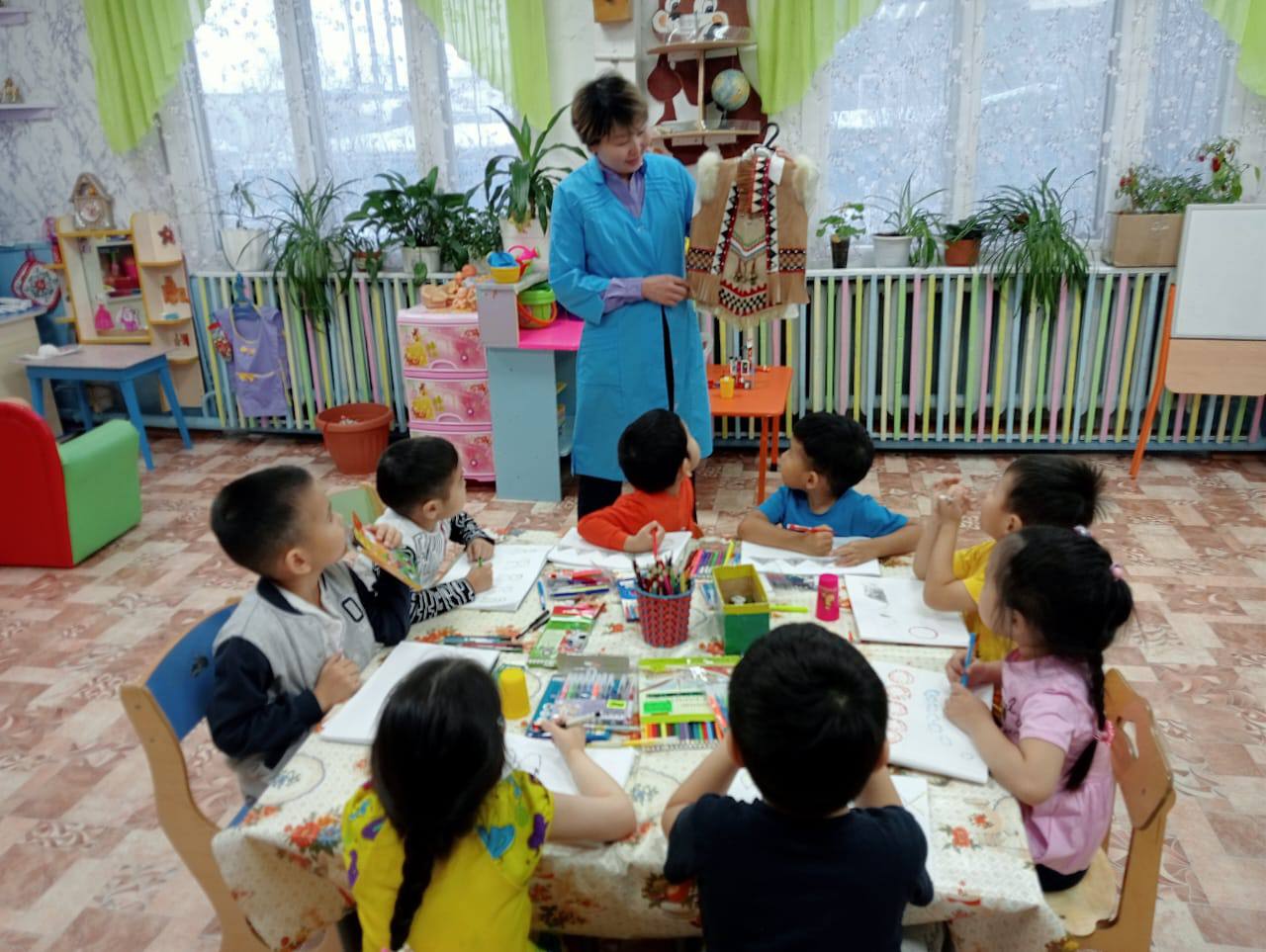 Патриотические недели проводятся в детском саду «Тугутчаан» в Абыйском районе