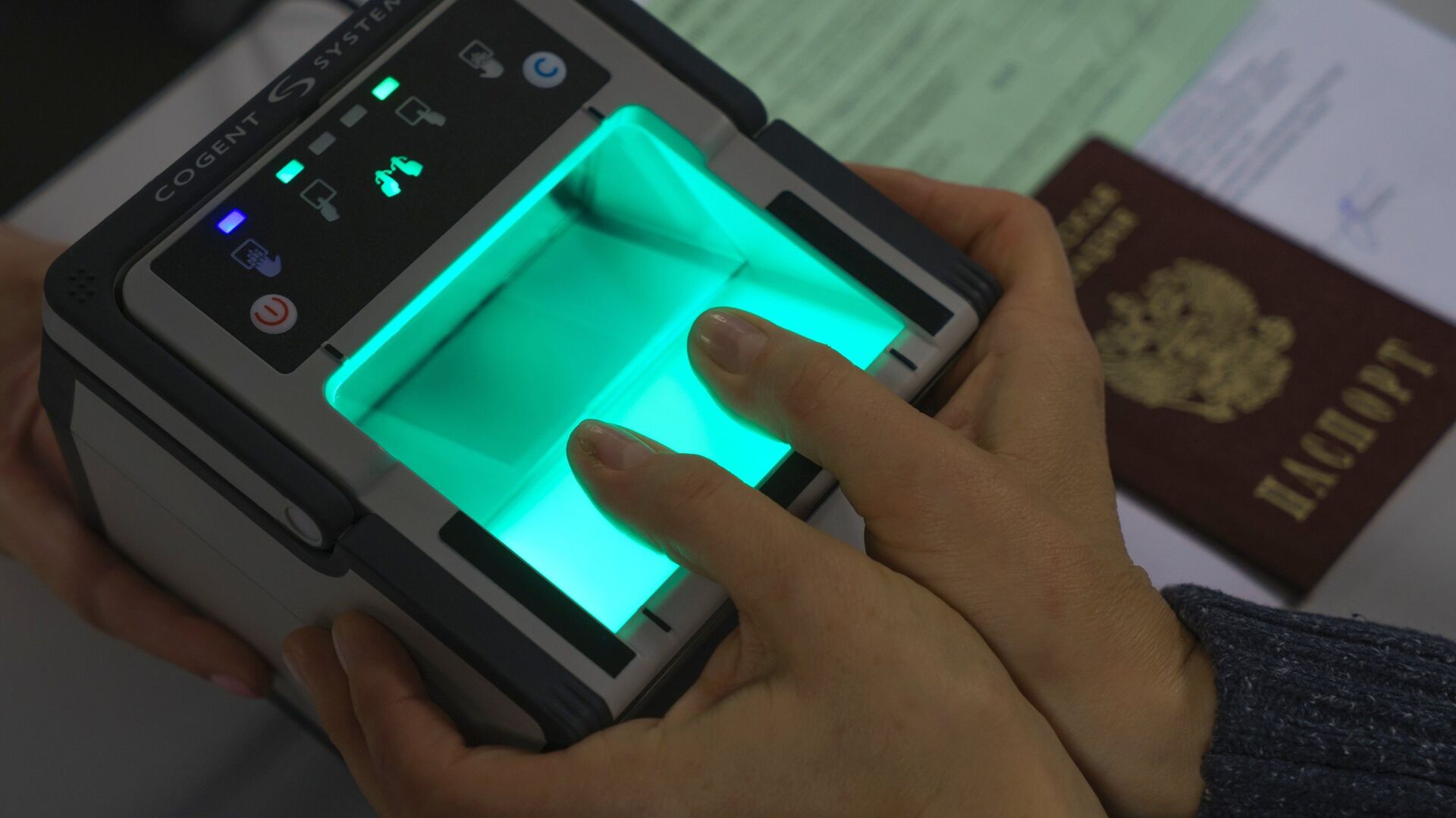 Получение почты и открытие бизнеса по биометрии станут доступны в России