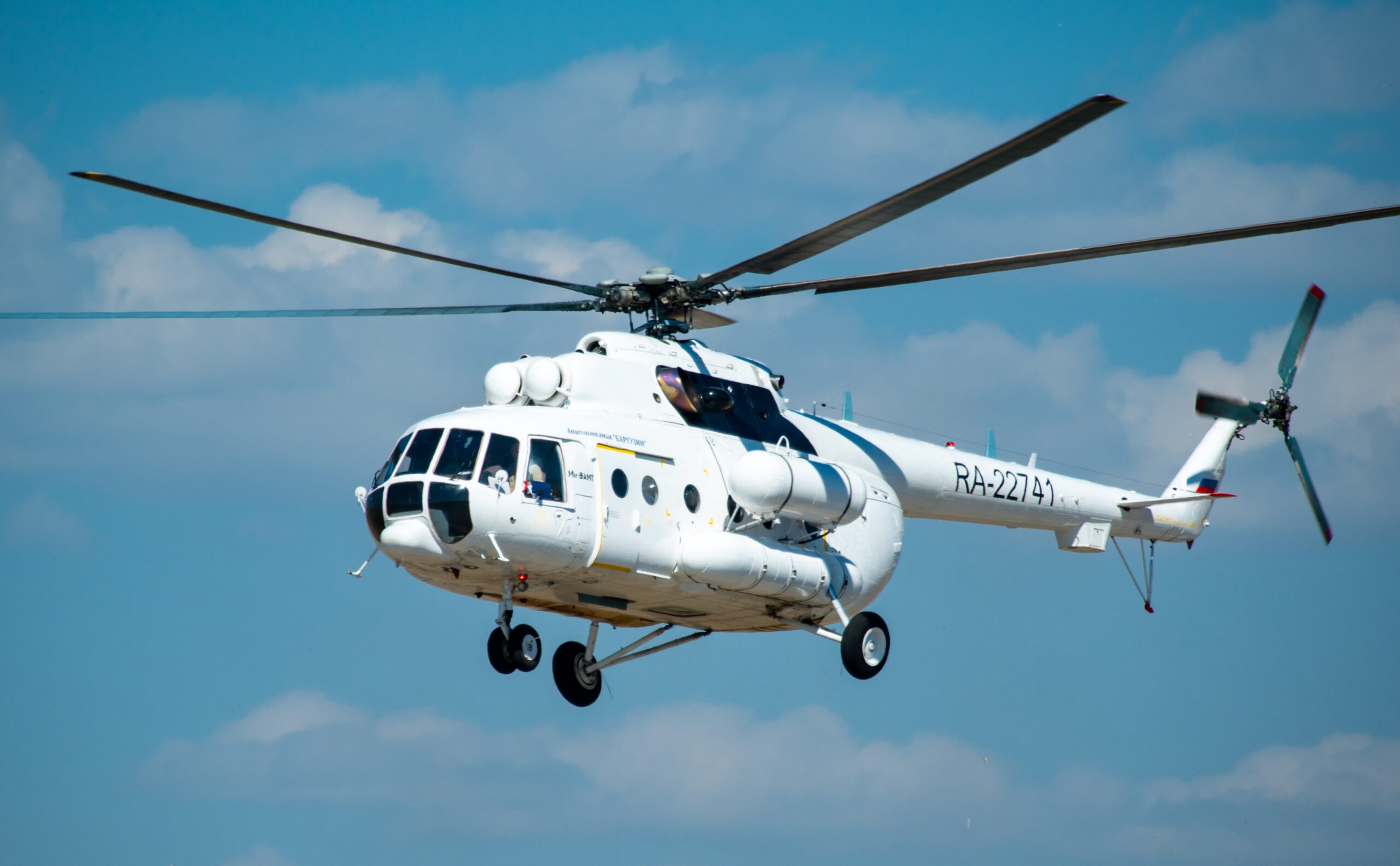 Пилотов вертолетов Ми-8 планируют готовить в Якутии