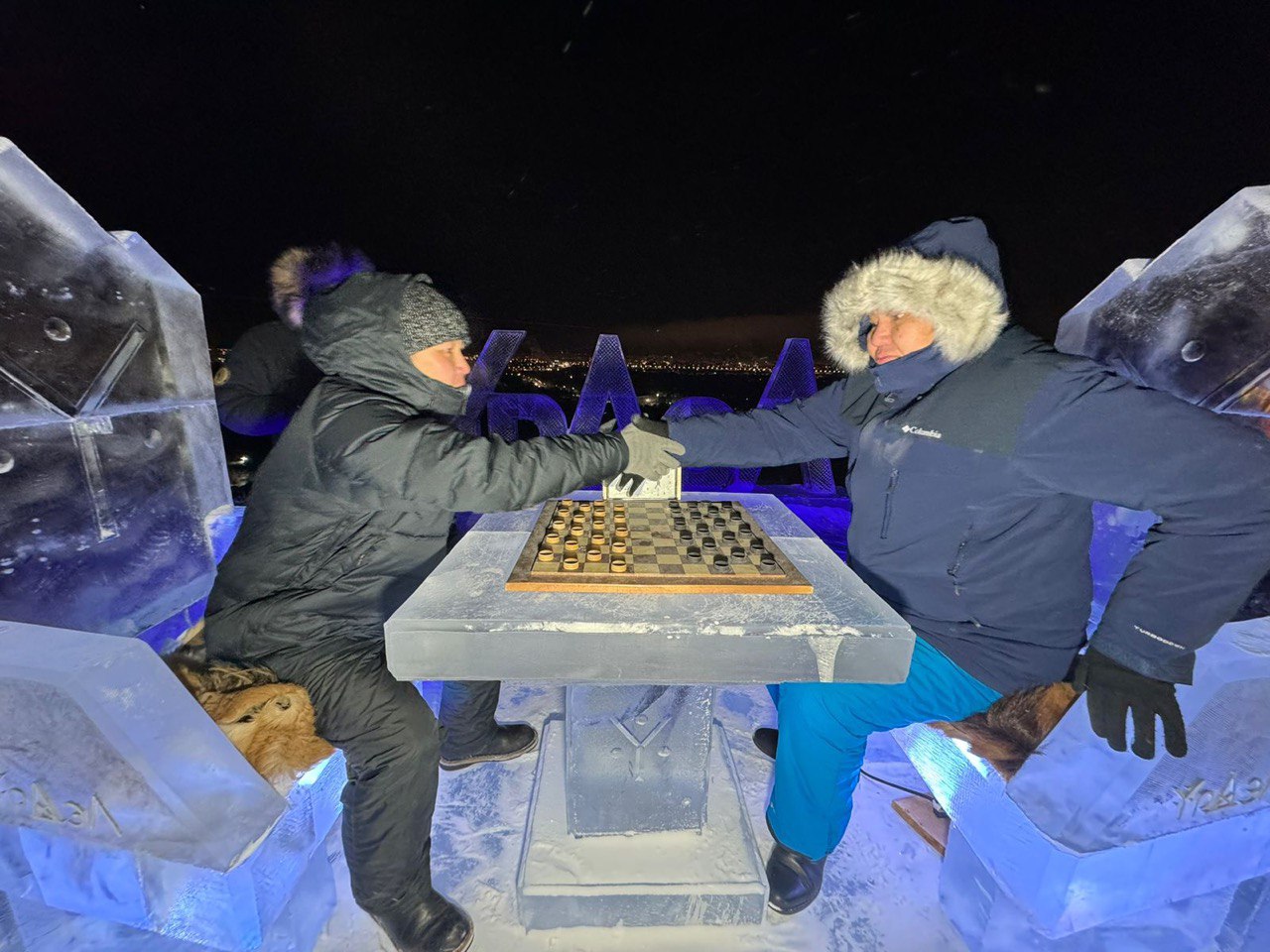 Игры по шашкам прошли в экстремальных условиях в Якутске