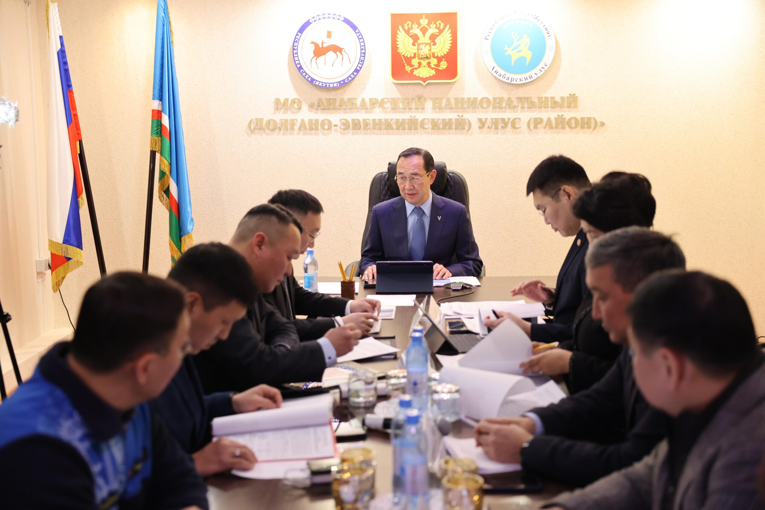 Глава Якутии рассмотрел вопросы социально-экономического развития Анабарского района