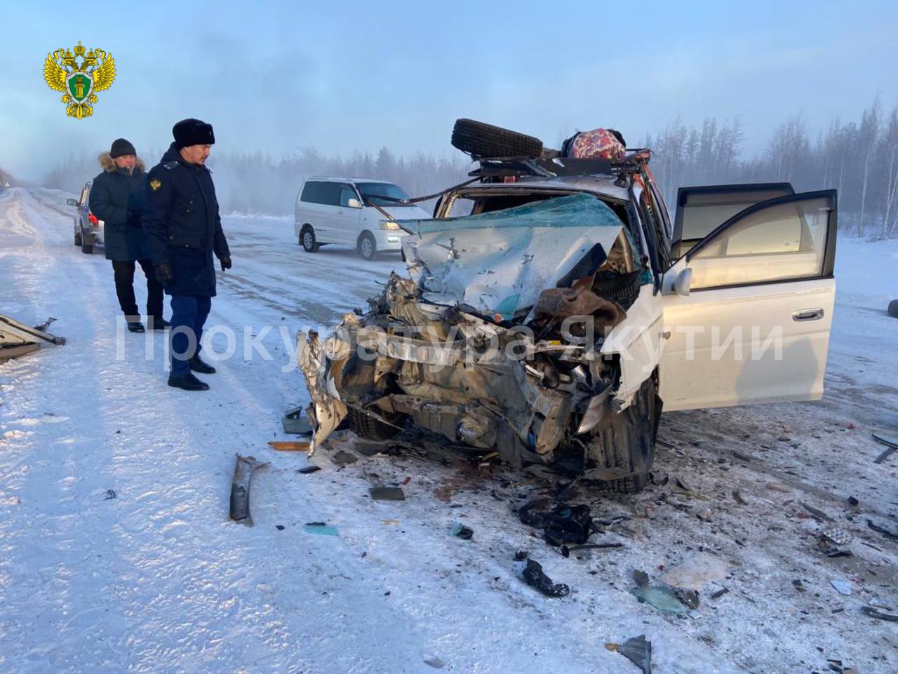 Пять человек, в том числе трое детей, пострадали в ДТП в Якутии