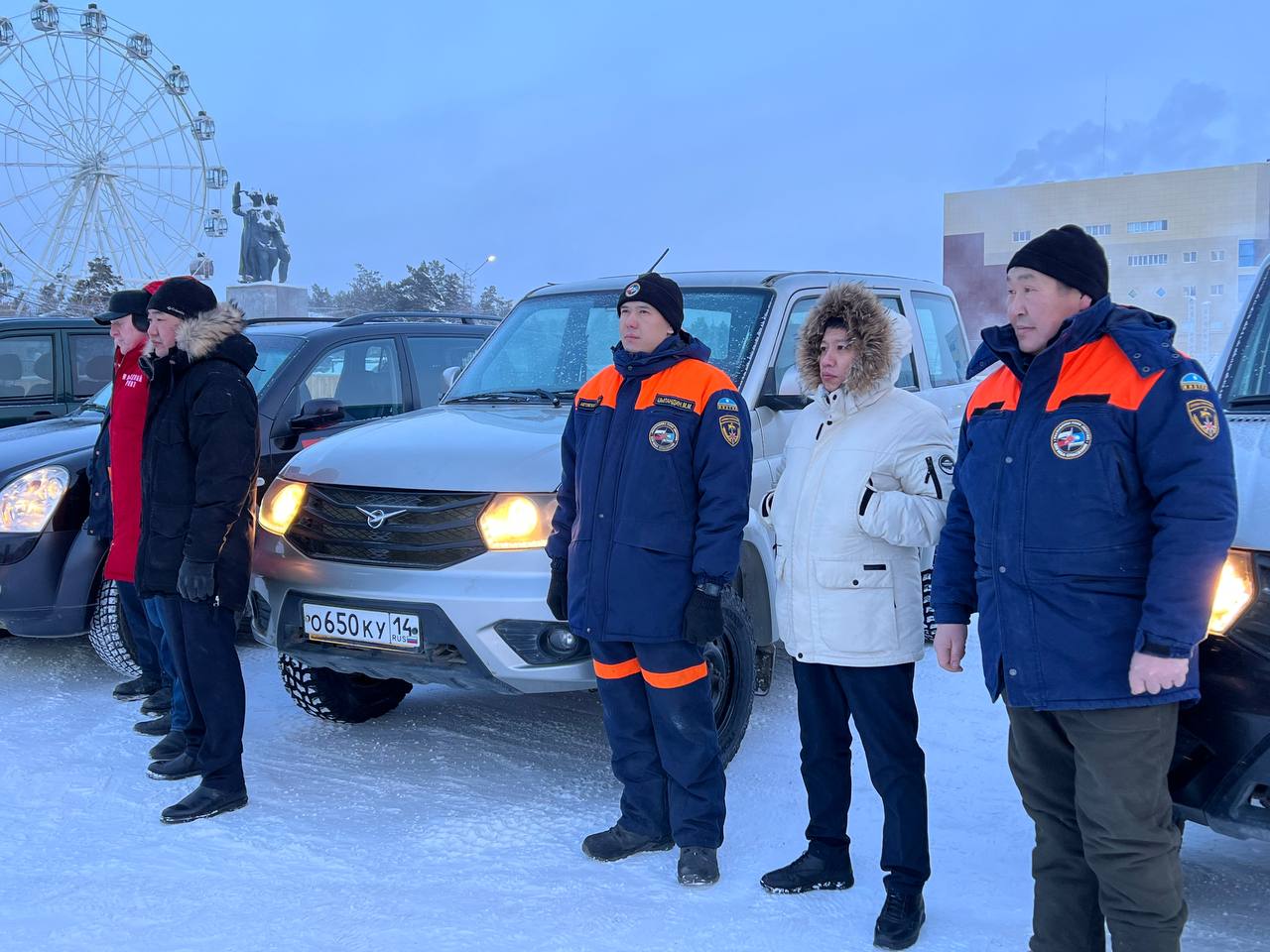 Якутия направила очередную партию автомашин в зону СВО
