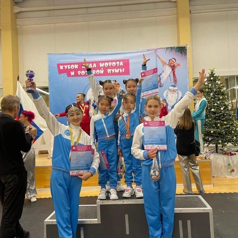 Якутские спортсменки заняли призовые места на соревнованиях по пилонному спорту