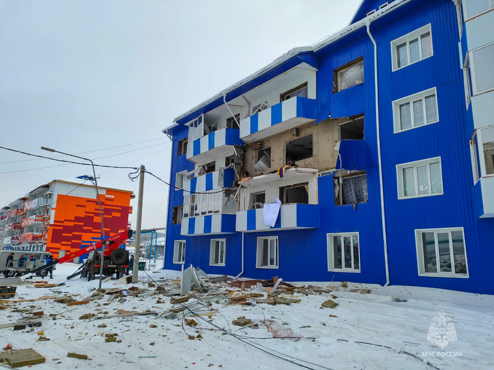 Четыре человека пострадали во время взрыва газа в якутском Томмоте