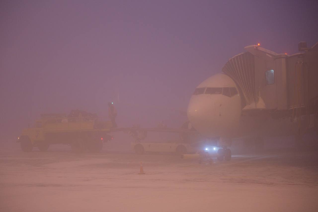 Аэропорт «Якутск» работает в условиях плотного тумана