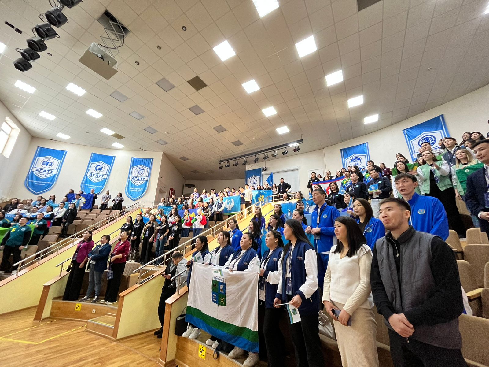 «Муус устар»: Молодые педагоги из 34 районов Якутии участвуют в направлении «Перспектива в познании!»