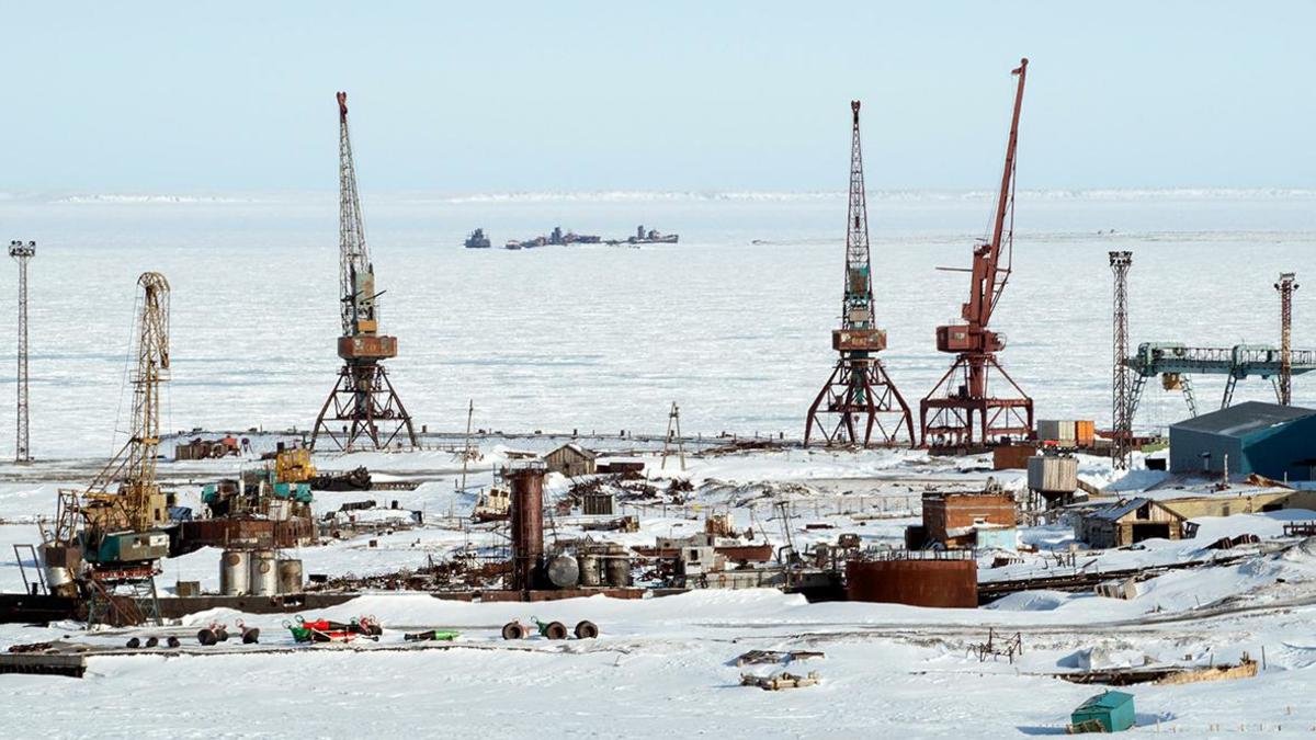 Глава Якутии и Главком ВМФ обсудили вопросы совместной деятельности в Арктике