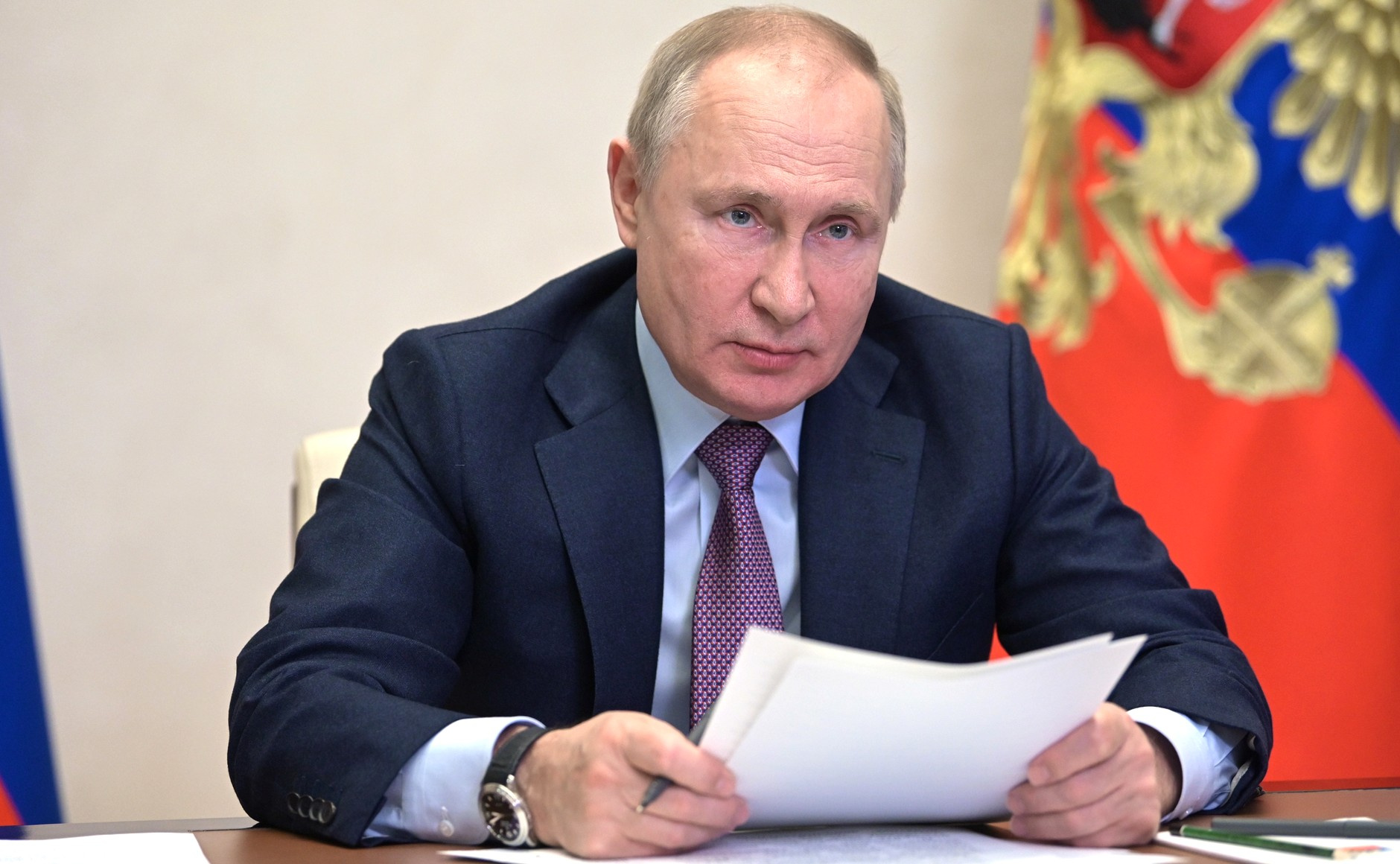 Владимир Путин пообещал рассмотреть изменения закона о поддержке многодетных семей