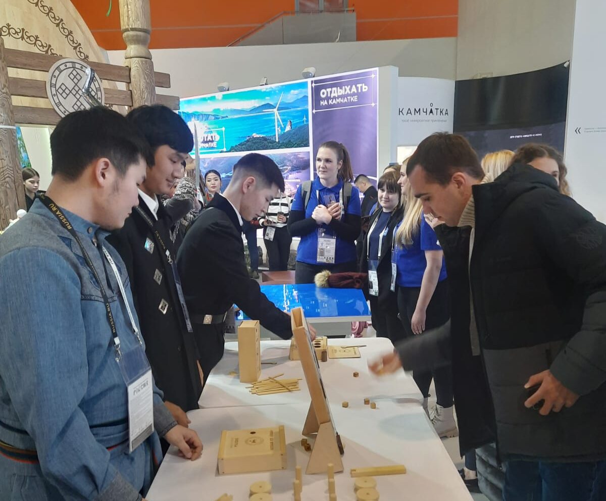 Якутия представила молодежные проекты на выставке «Россия»