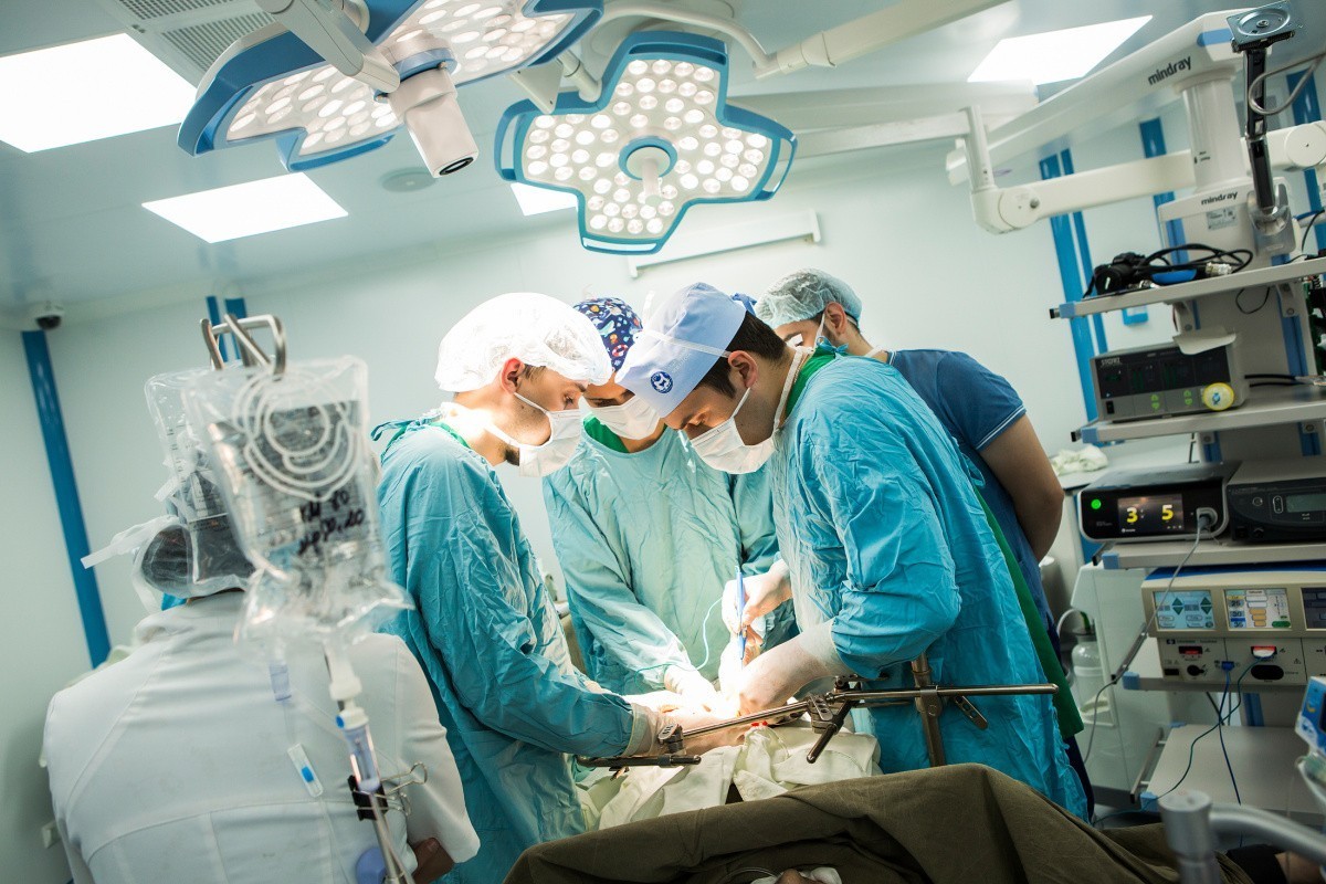 Российские кардиохирурги разработали первый в мире аортальный клапан из донорских тканей