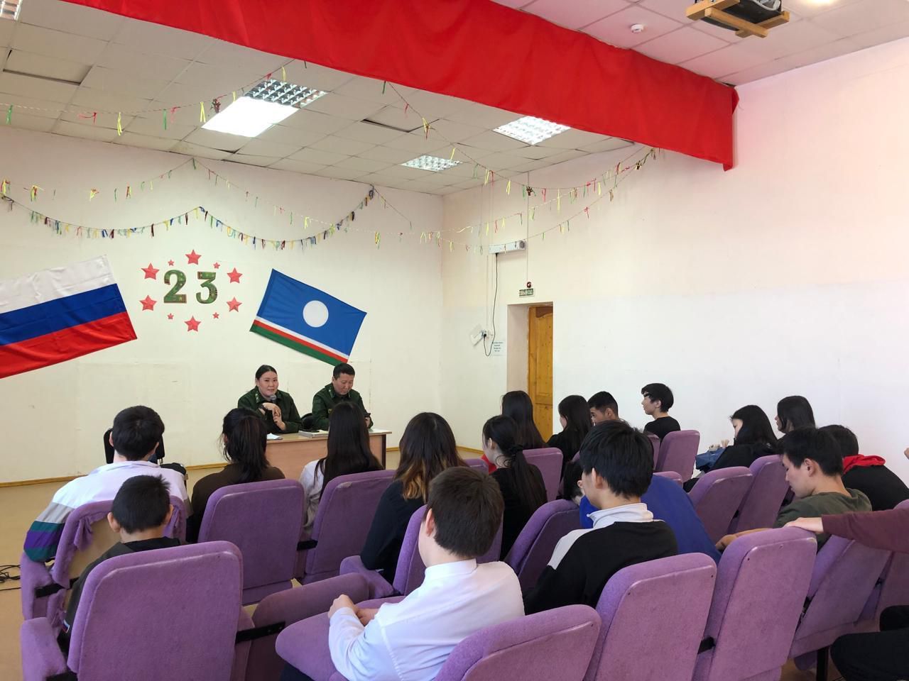 Профориентационную беседу провели для школьников в Нюрбинском районе Якутии