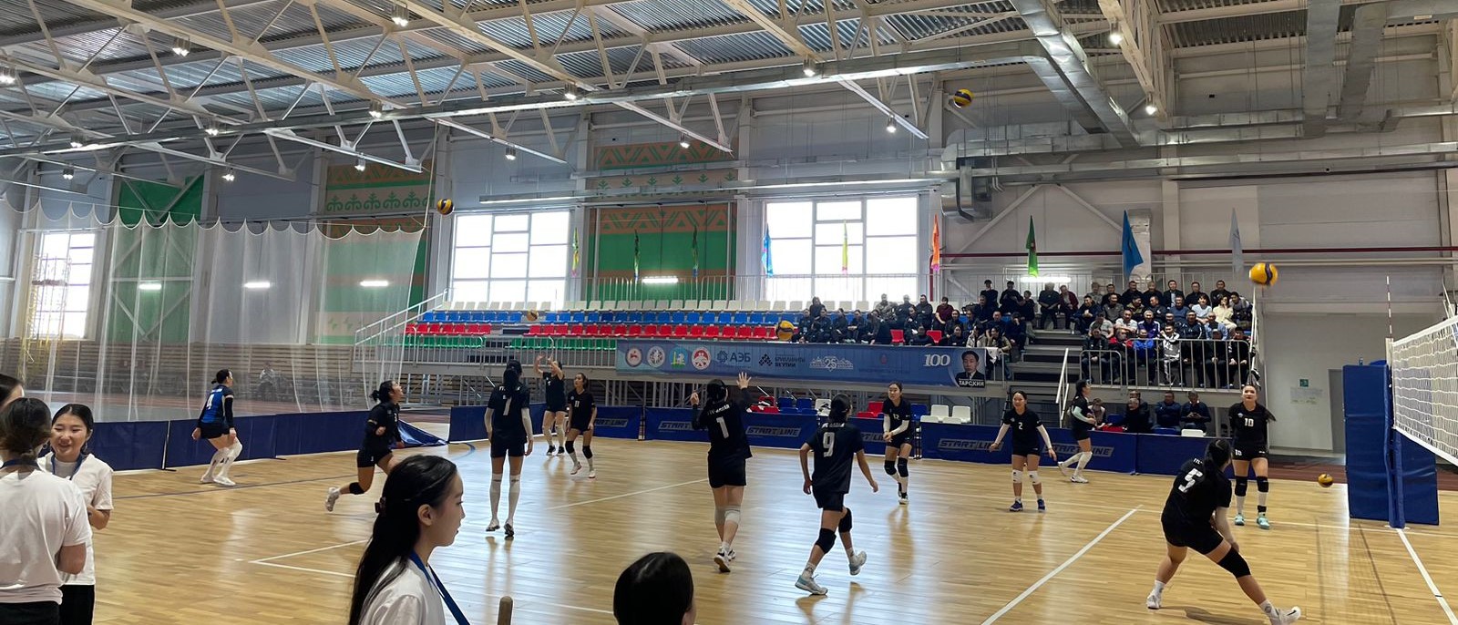 Чемпионат Якутии по волейболу среди женских команд стартовал в селе Борогонцы