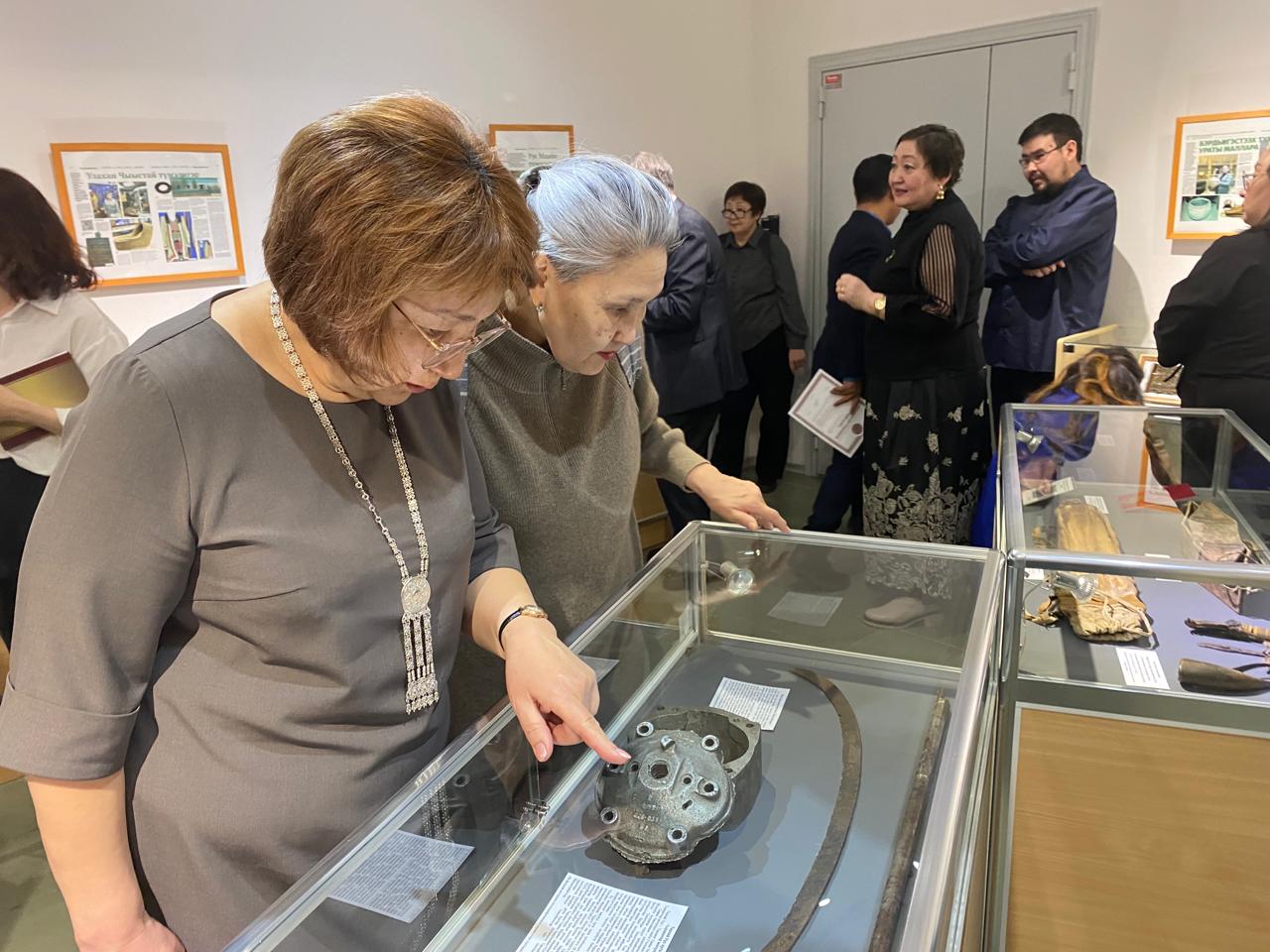 Более 20 музеев республики представили уникальные экспонаты на выставке «Сэдэх экспонаттар»