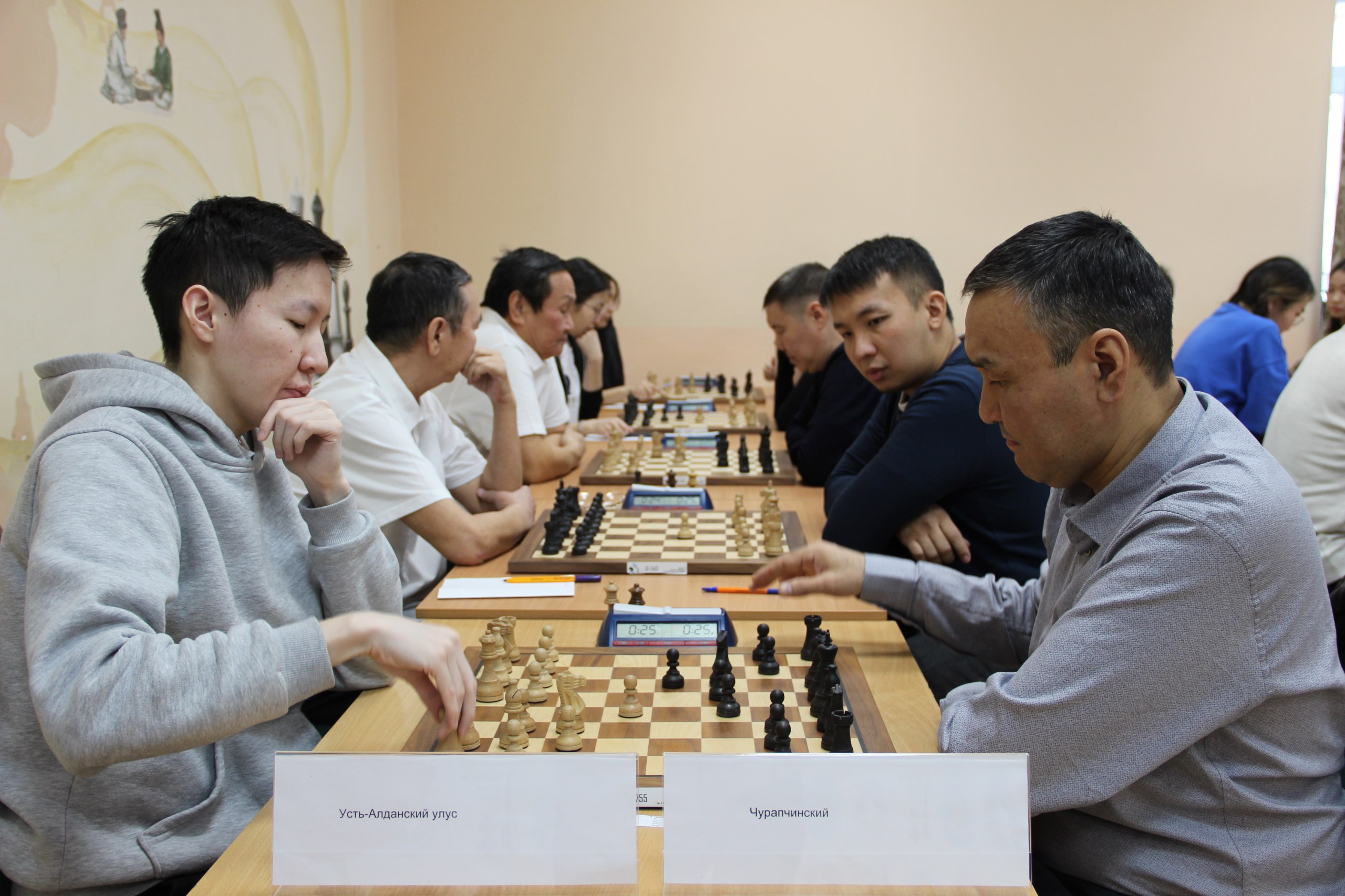 Республиканский командный чемпионат по шахматам стартовал в Якутске