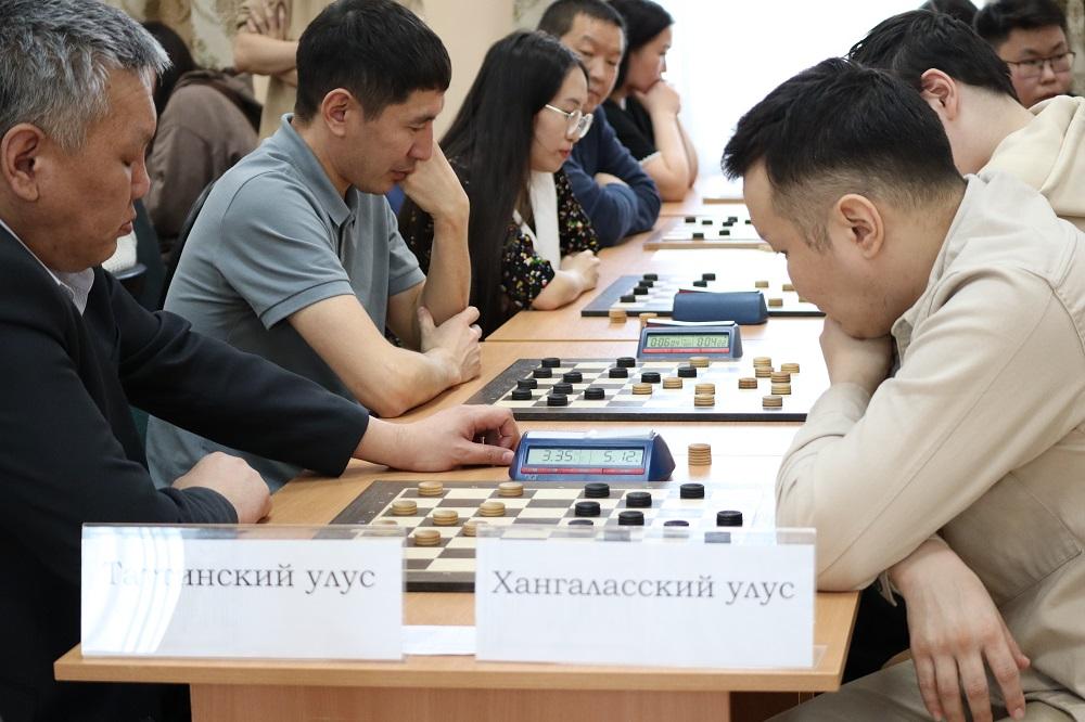 Сборная Хангаласского района стала обладателем кубка командного чемпионата Якутии