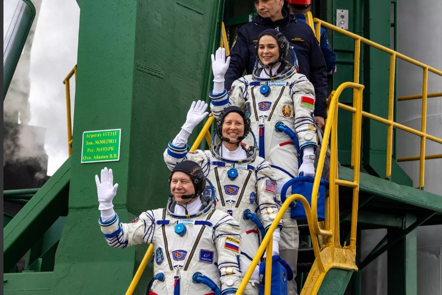 Экипаж космического корабля «Союз МС-24» вернулся на Землю