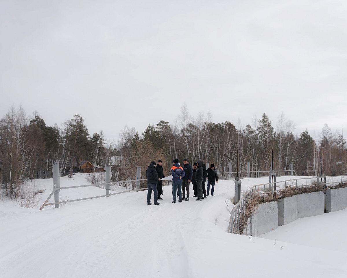 Готовность гидротехнических сооружений к весеннему паводку проверяют в Якутске