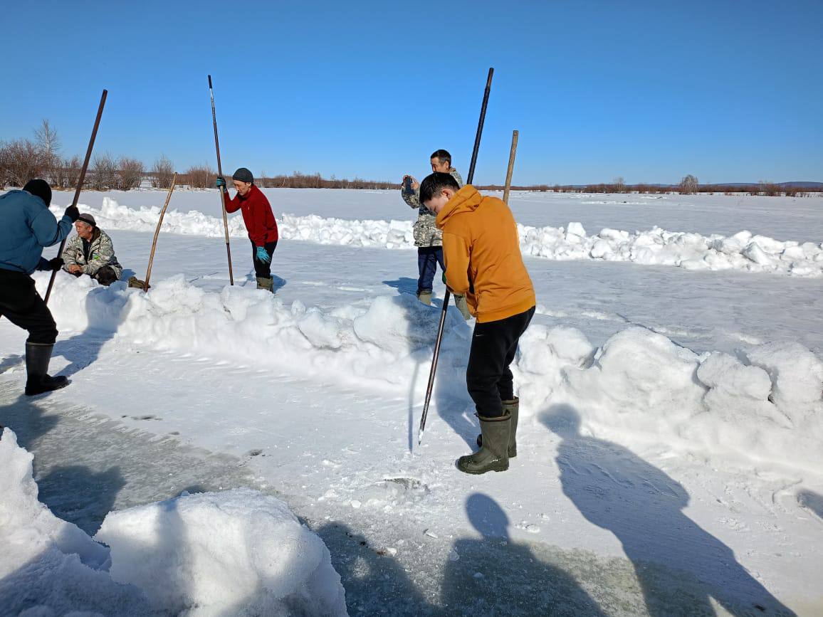 Спортивный куйуур провели на озере Баҕылаах в Якутии