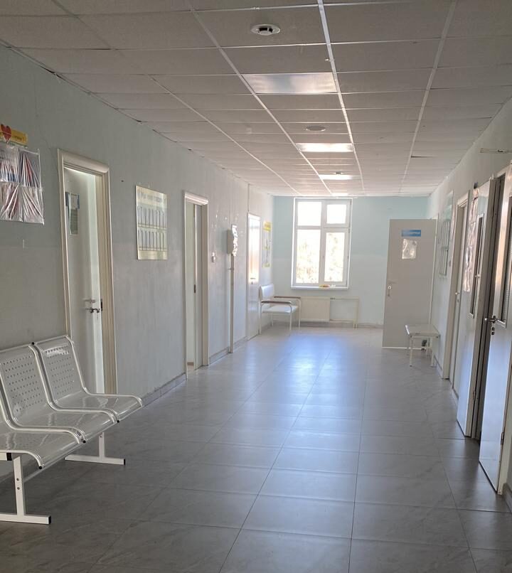 Более 10 объектов здравоохранения отремонтируют в Якутии в 2024 году