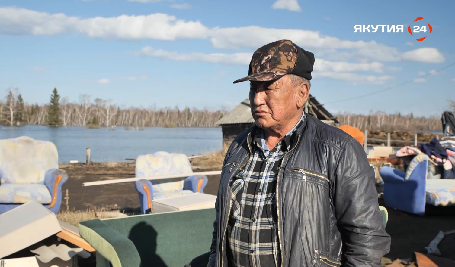 Житель села Столбы Намского района Григорий Дьяконов рассказал о весеннем паводке