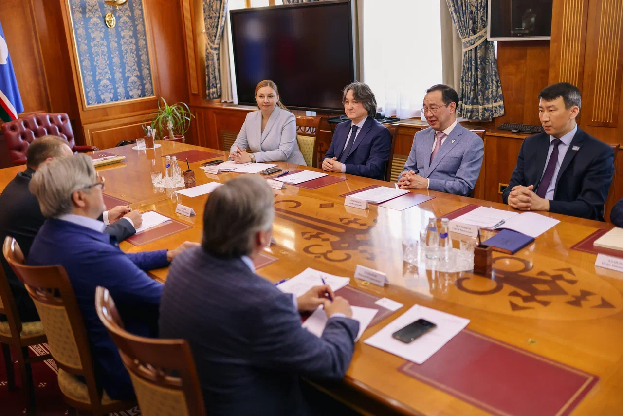 Глава Якутии провел рабочую встречу с зампредом правительства республики Татарстан