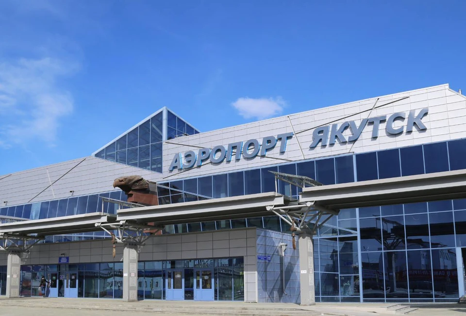 Несколько рейсов задержаны из-за сильного ветра в аэропорту Якутска