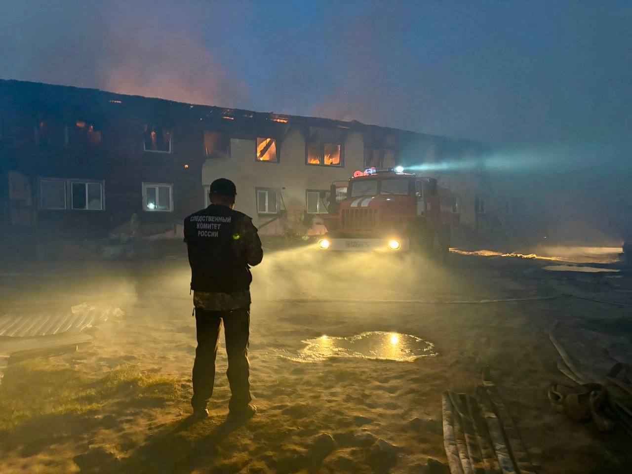 Проверку проводят по факту гибели людей при пожаре в жилом доме в селе Майя  — Информационный портал Yk24/Як24