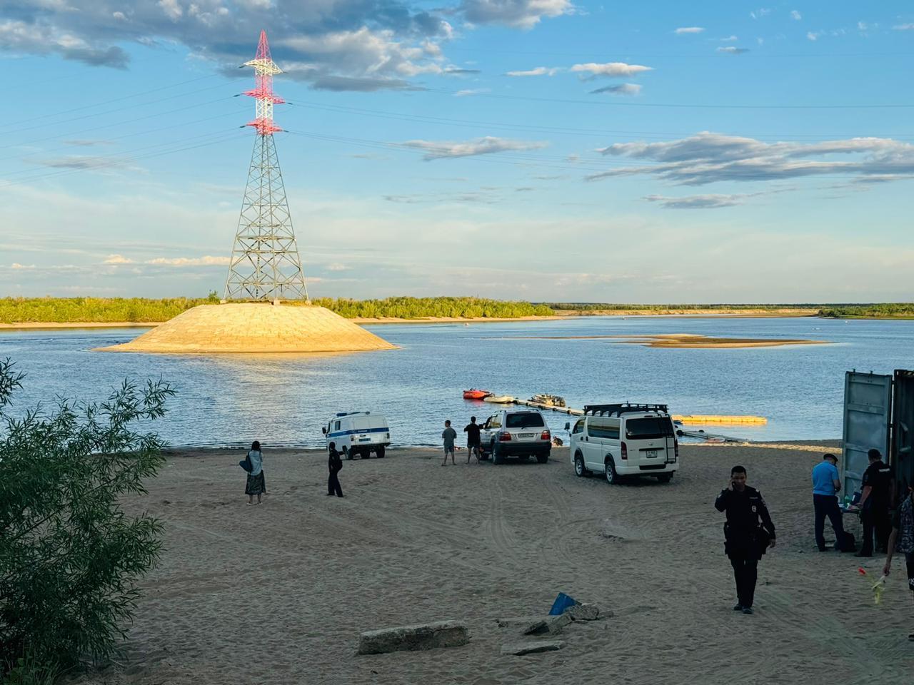 Ребенок утонул на пляже 203-го микрорайона в Якутске