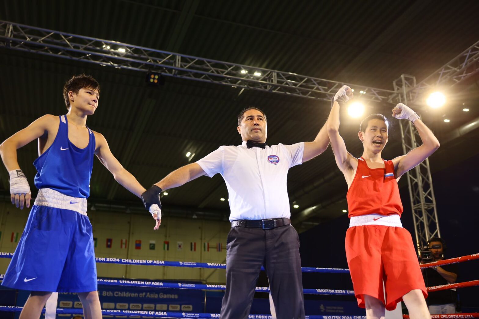 Дети Азии: Айсен Неустроев из Якутии взял «золото» на соревнованиях по боксу